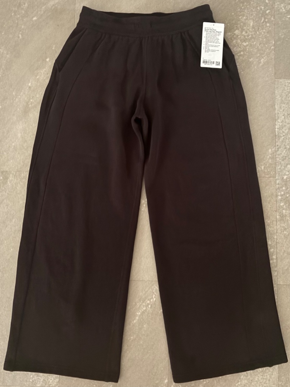 Lululemon Mid-Rise Wide-Leg Pant *Regular - Picture 2 of 7